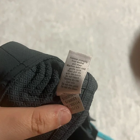 Athleta Athletic Shorts-size 2 - Picture 6 of 6